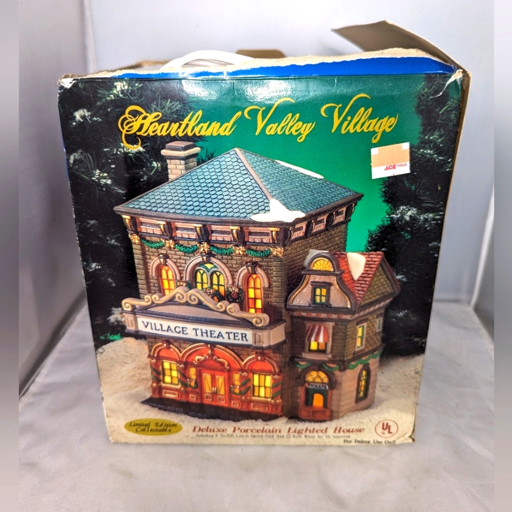 VTG Heartland Village Theater  Lighted Porcelain Christmas House Limited Edition